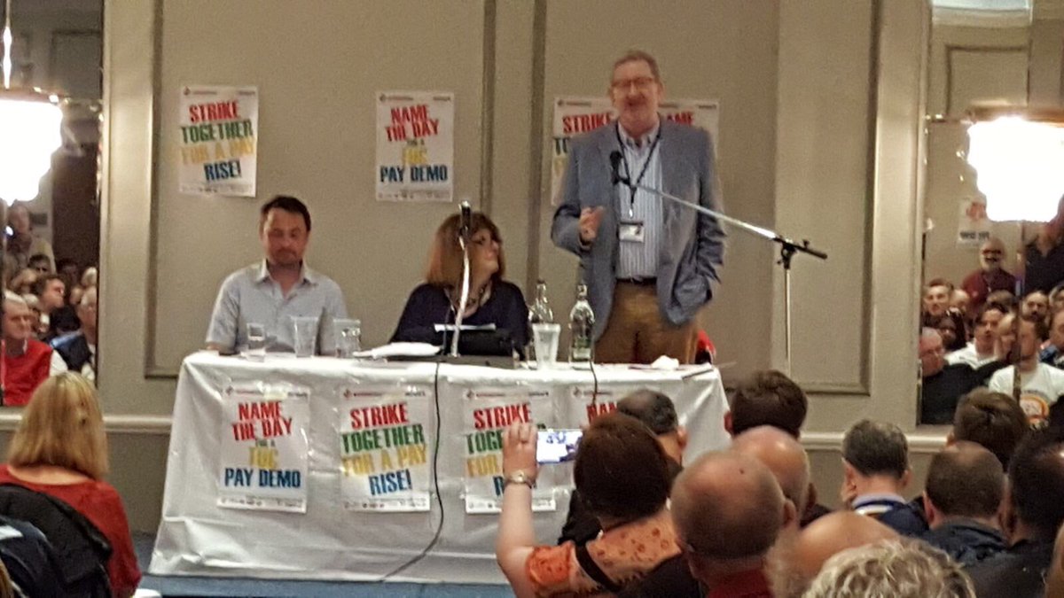 unitesouthwest's tweet photo. Len speaking @NSSN_AntiCuts in #Brighton today #TUC17 @The_TUC @unitetheunion #Solidarity #FairPay #Binstrike @kevinceltic https://t.co/CUuuAmTCpK