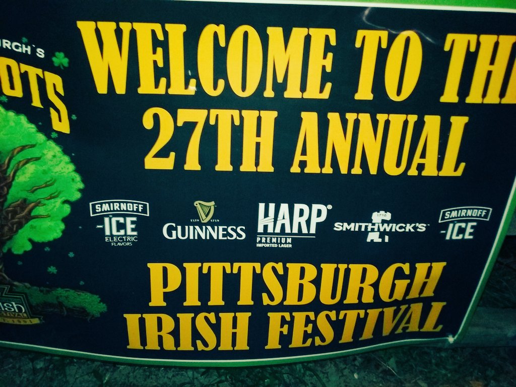 @KevinRyanII Here's how I spent last night, #PittsburghIrishFestival
#GaelicStorm , Scottish Ale, Irish Ghost Stories!