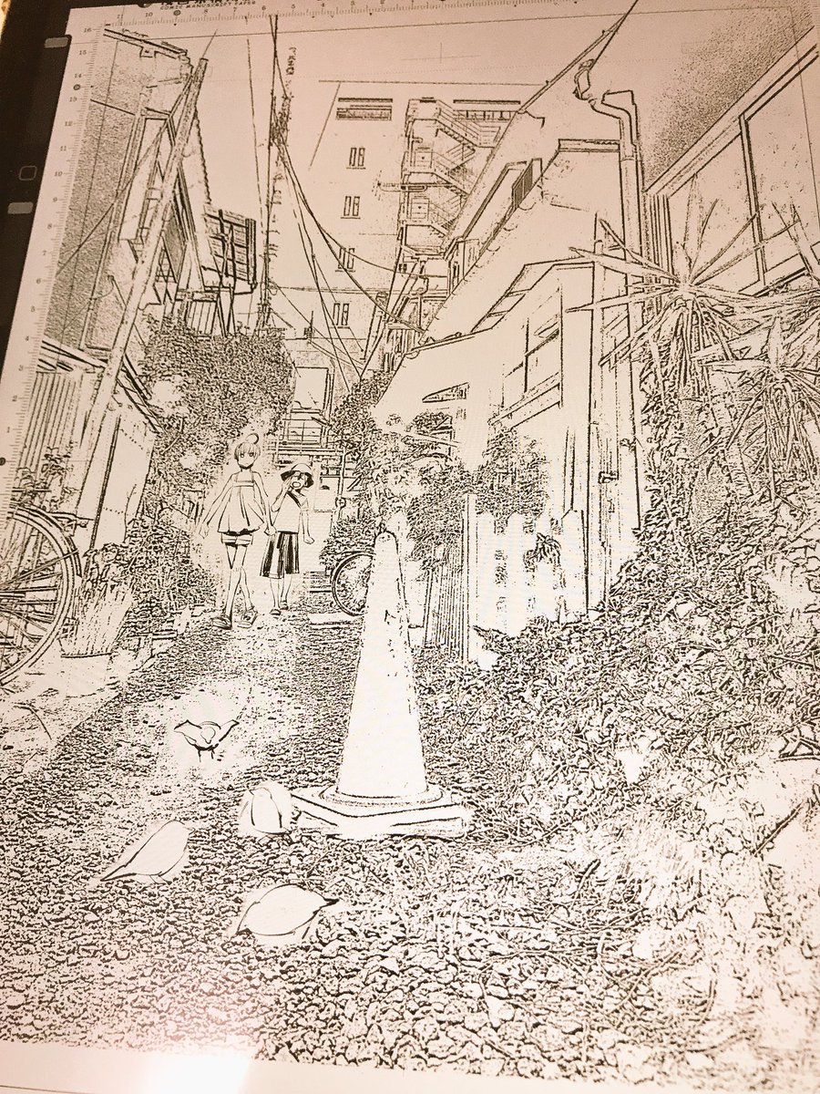 鈴木小波 ジャンプ 神食の料理人 最近はipad Pro12 9使ってプロクリで下書き描いて それを青色で原稿 用紙に印刷してペン入れて スキャンしてフォトショで仕上げてます デジタルアナログデジタルですね 携帯で撮った写真を同期して線画抽出して貼って