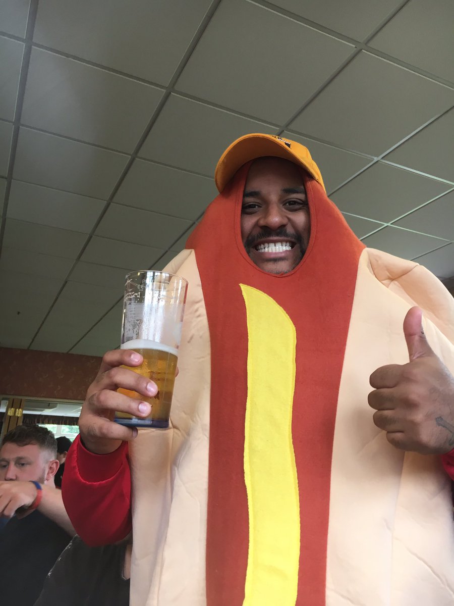 HaunchwoodSFC's tweet photo. 🌭 of the week @nathannighting4 couldn't get in his head we had our away kit on today #weplayedinorange https://t.co/AIkTbFamvt