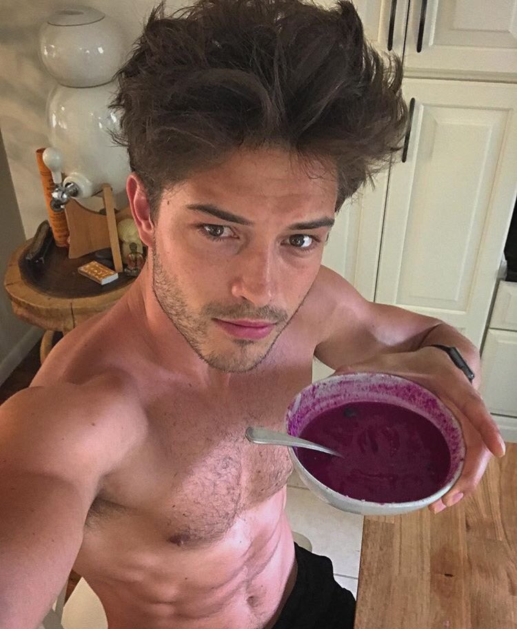 AstuteScamander's tweet image. Keeping it fresh on a Sunday.