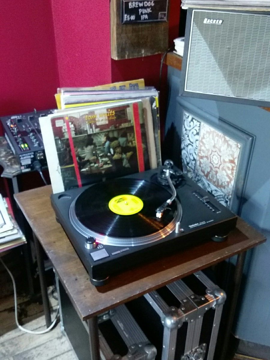 StrangeBrewBar's tweet image. Come down and play some records today! We have some or bring your own! 2 til 11pm! #chorlton #strangebrew #vinyl #vinylafternoons