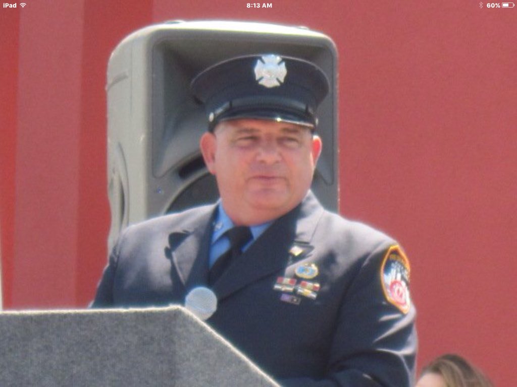 MagaProud4EVER's tweet photo. My Heroes
SON:Cpl,USMC
HUSBAND:FDNY RETIRED 2002,
#Hollishogs #squad288 #hazmat1
SOME GAVE ALL,ALL GAVE SOME.
NEVER FORGET🇺🇸👩🏼🚒👮🏼🚒🚔🗽❤️💙💔 https://t.co/EdI0DpWiS9