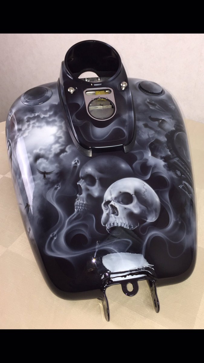 #nightmare on this beauty for my buddy Derek in the UK #harley #dynaforever