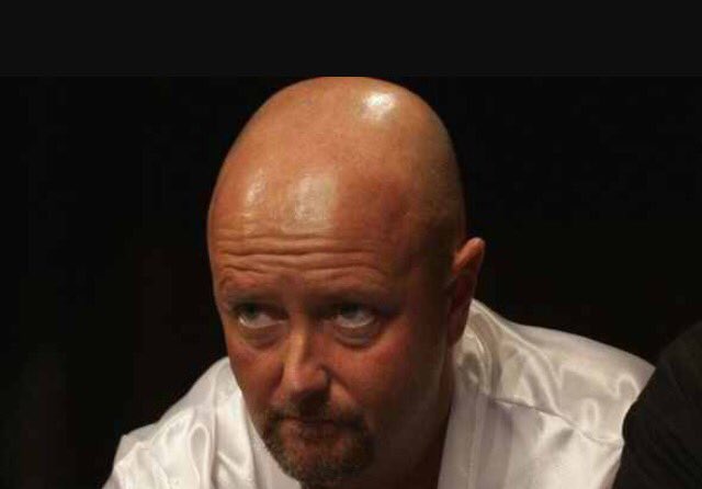 Mickey_Helliet's tweet photo. 4 years ago today since my good mate Dean Powell took his life. True professional who helped me a lot &amp; spoke a lot of sense. #RIPDeanPowell https://t.co/jerHSelAek