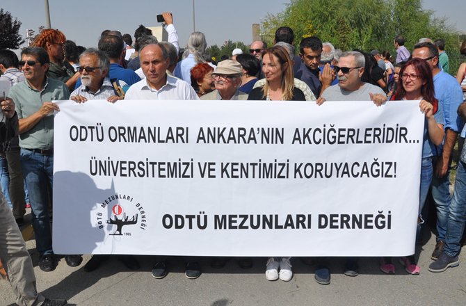 ODTÜ'lülerden ağaç katliamına tepki: Üniversitemizi koruyacağız cumhuriyet.com.tr/haber/turkiye/…