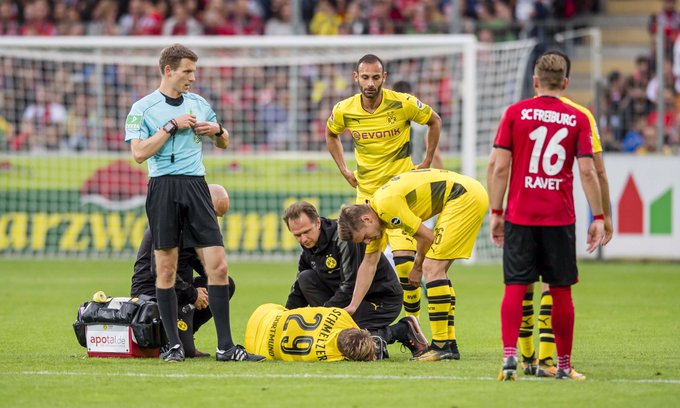 View image on Twitter