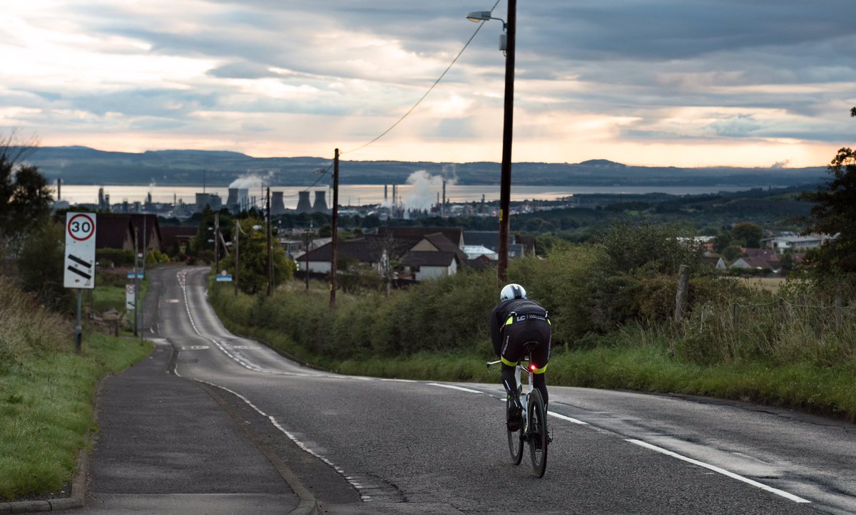 ProjectKansas's tweet image. Some great shots from @deebzy of @jammacdo on his last long day on the bike, making his way through central Scotland! #JOGLEJOGWR 🚴🏻🏅👌🏼