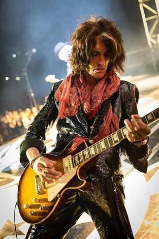 Happy birthday Joe perry !! 