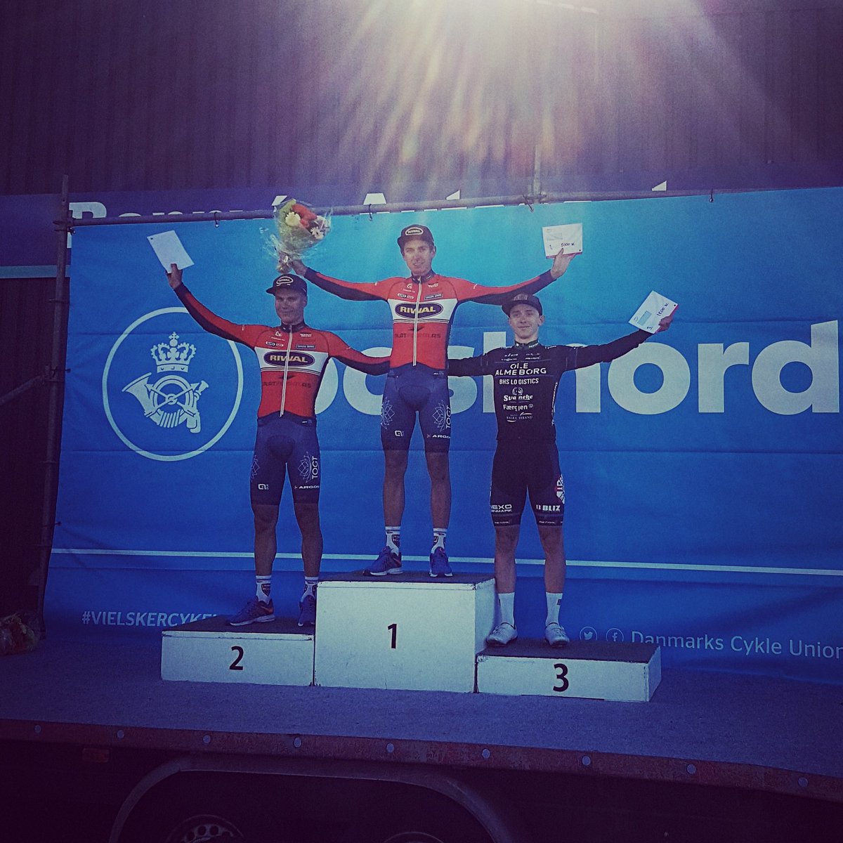 RDJacobsen's tweet photo. Sådan skal den skæres 👌 1 &amp; 2 i dagens PostNord cup finale #rpct  @RiwalCycling https://t.co/znXfy2XkTY