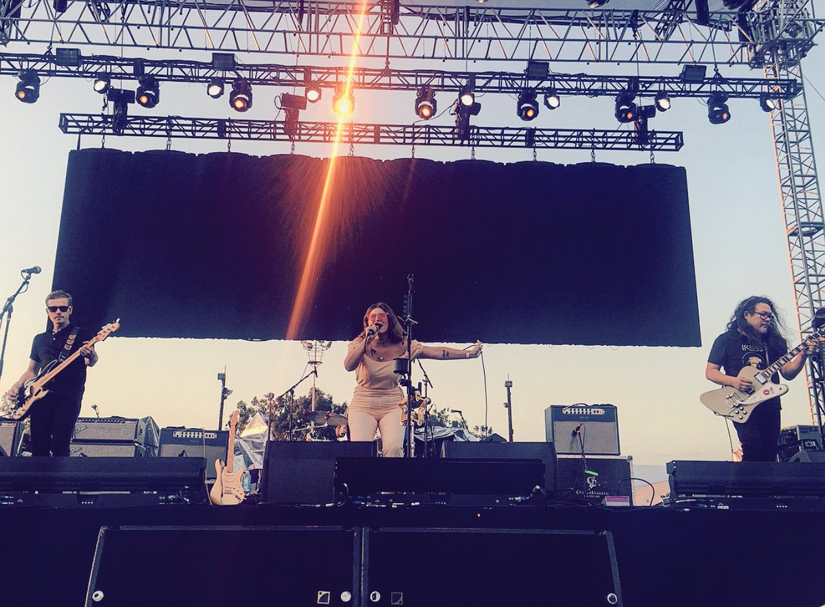 Thank you for a great time yesterday <a href="/highandlowfest/">High and Low Fest</a> 🤙🏻💋 Later days LA! Tour with <a href="/paramore/">paramore</a> starts tomorrow! Hope to see y'all out there ✨✨✨