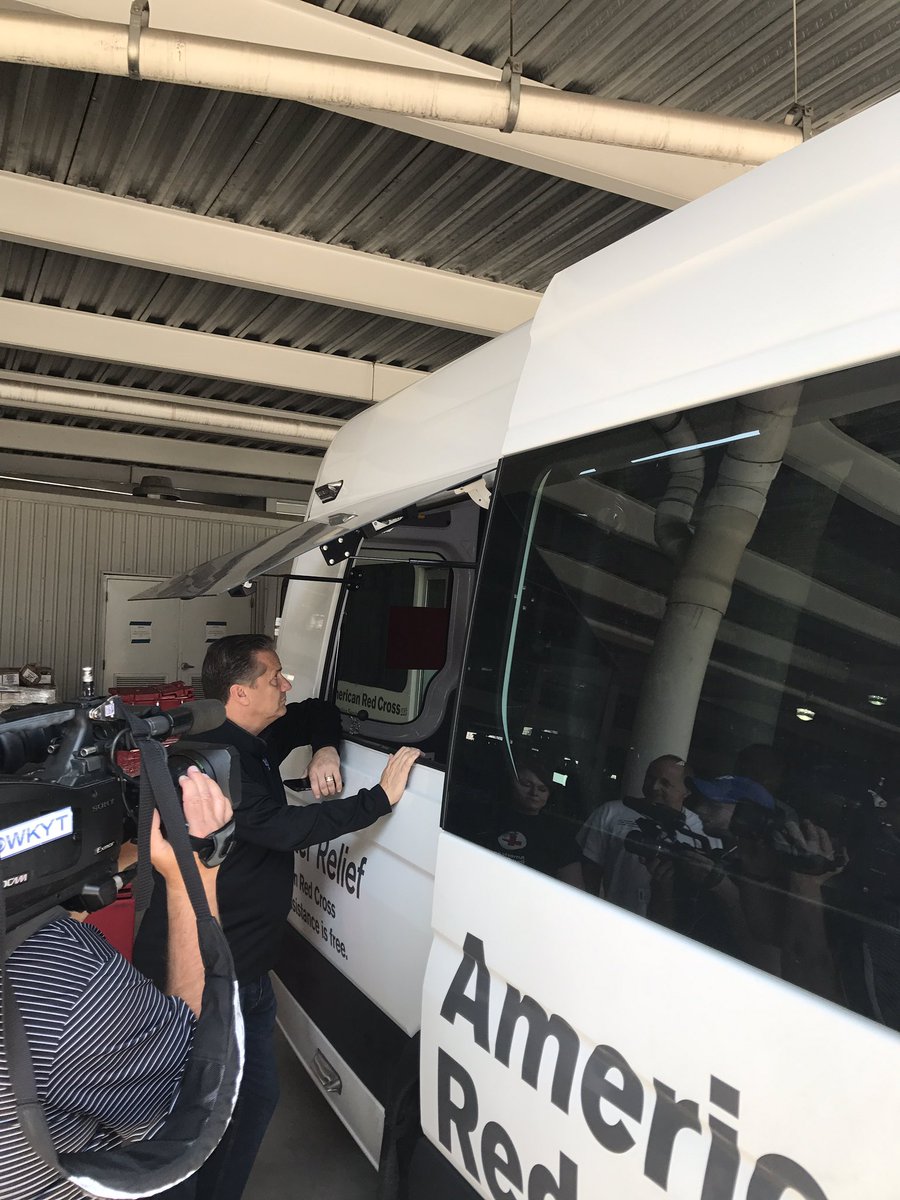 CoachCalArk's tweet image. In Houston out of appreciation for everyone who donated to the telethon. With WKYT to show how we all invested to the people in Houston.