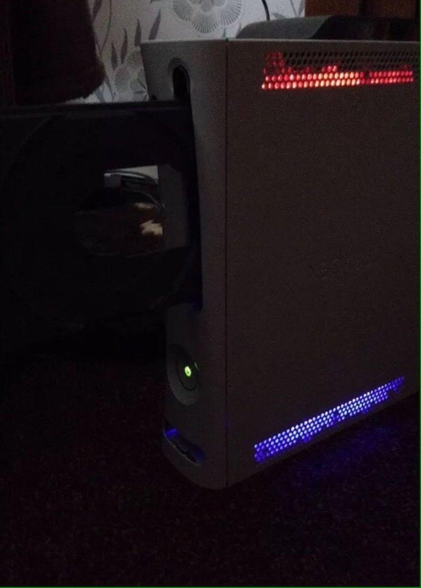 FacultyGOD's tweet photo. Selling Xbox Jasper RGH✅CHEAP✅ Interested 🔄DM Me🔄@HyperRTs@NightRTs@FameRTR@AlienRTs@FearRTs@FatalRTs @DevilRTs @GFXCoach https://t.co/D921LSlqoJ