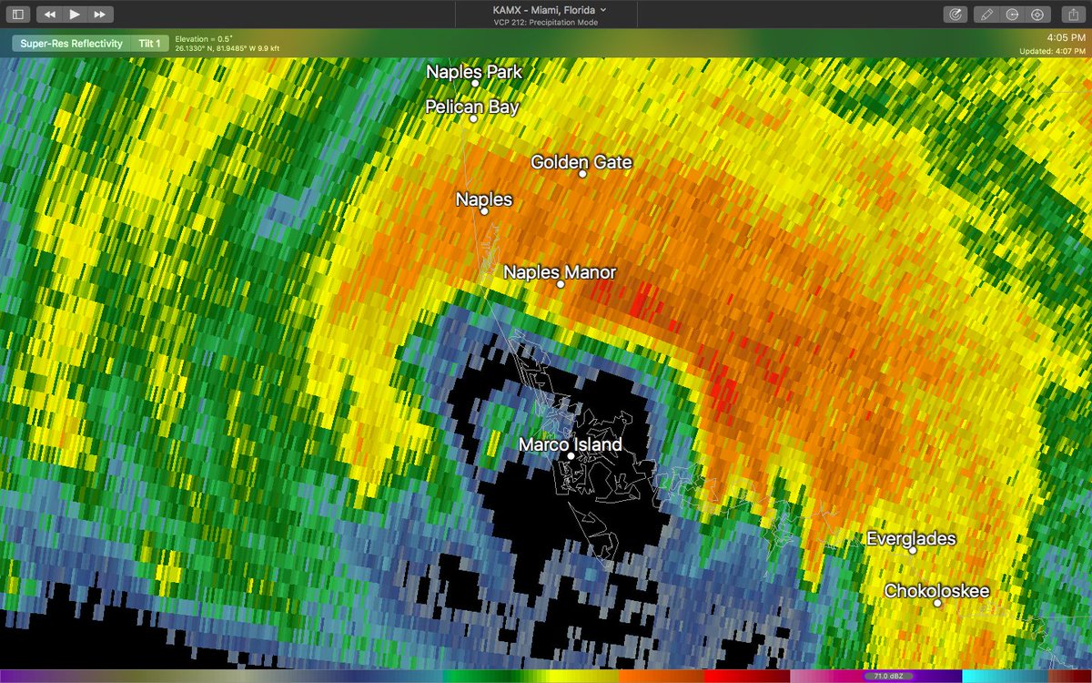 Naples, FL is getting crushed right now in the eyewall of #Irma as it moves onshore.