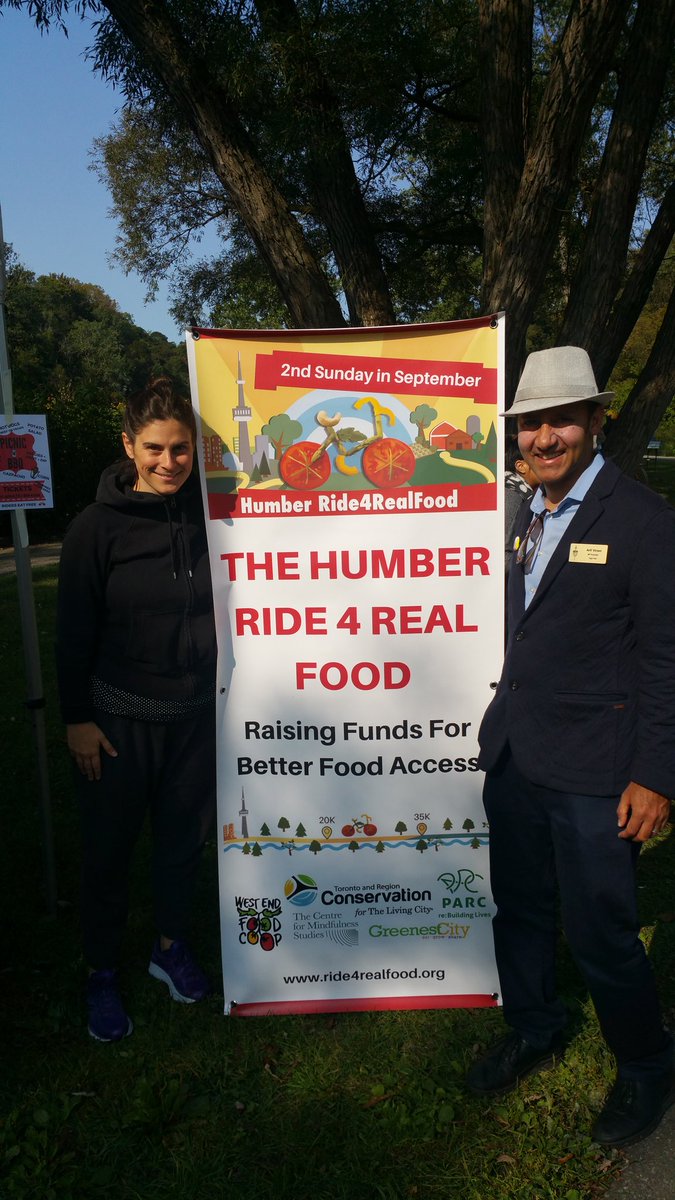 viraniarif's tweet photo. Great to connect with #parkhp residents this morn at the #Humber Ride 4 Real Food in support of @PARCtoronto @Greenest_City @WestendFoodCoop https://t.co/l9rEWOI4ue
