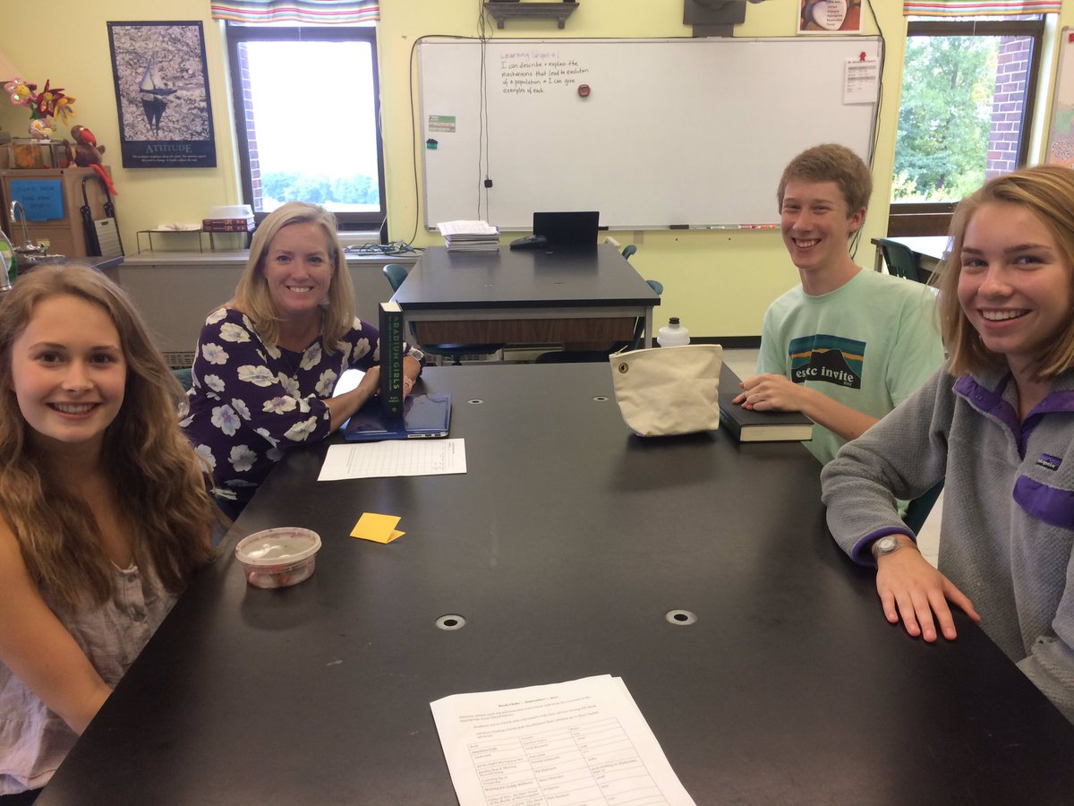 ckiley4's tweet photo. Summer book clubs a great success! #Mtabereads https://t.co/tbxz2tmTEh