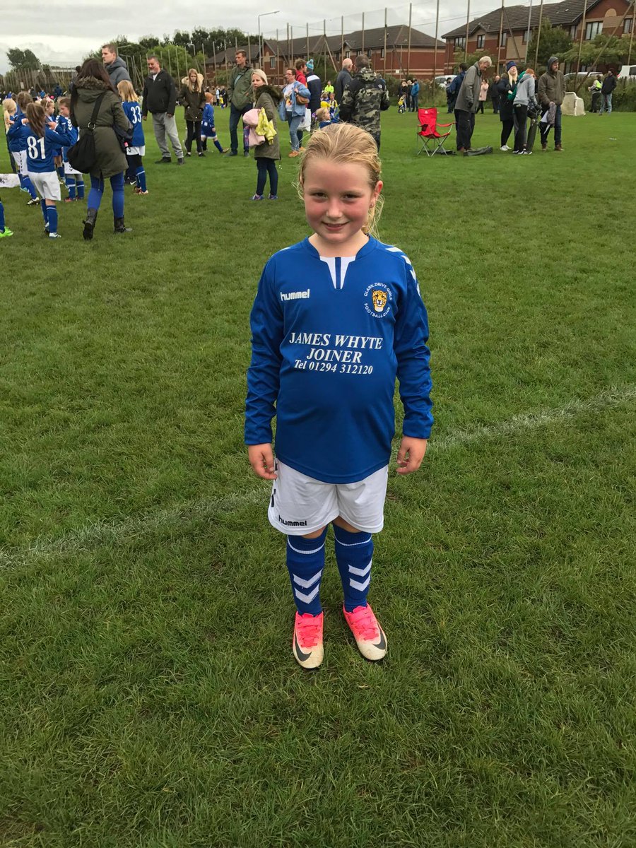 vixchix77's tweet photo. Well done to Brooke the goal machine 9 goals today!
#girlsfootball
#clarkdrive
@BridgetPrimary
@sfa
@BazHood https://t.co/zH0zKtD4T3
