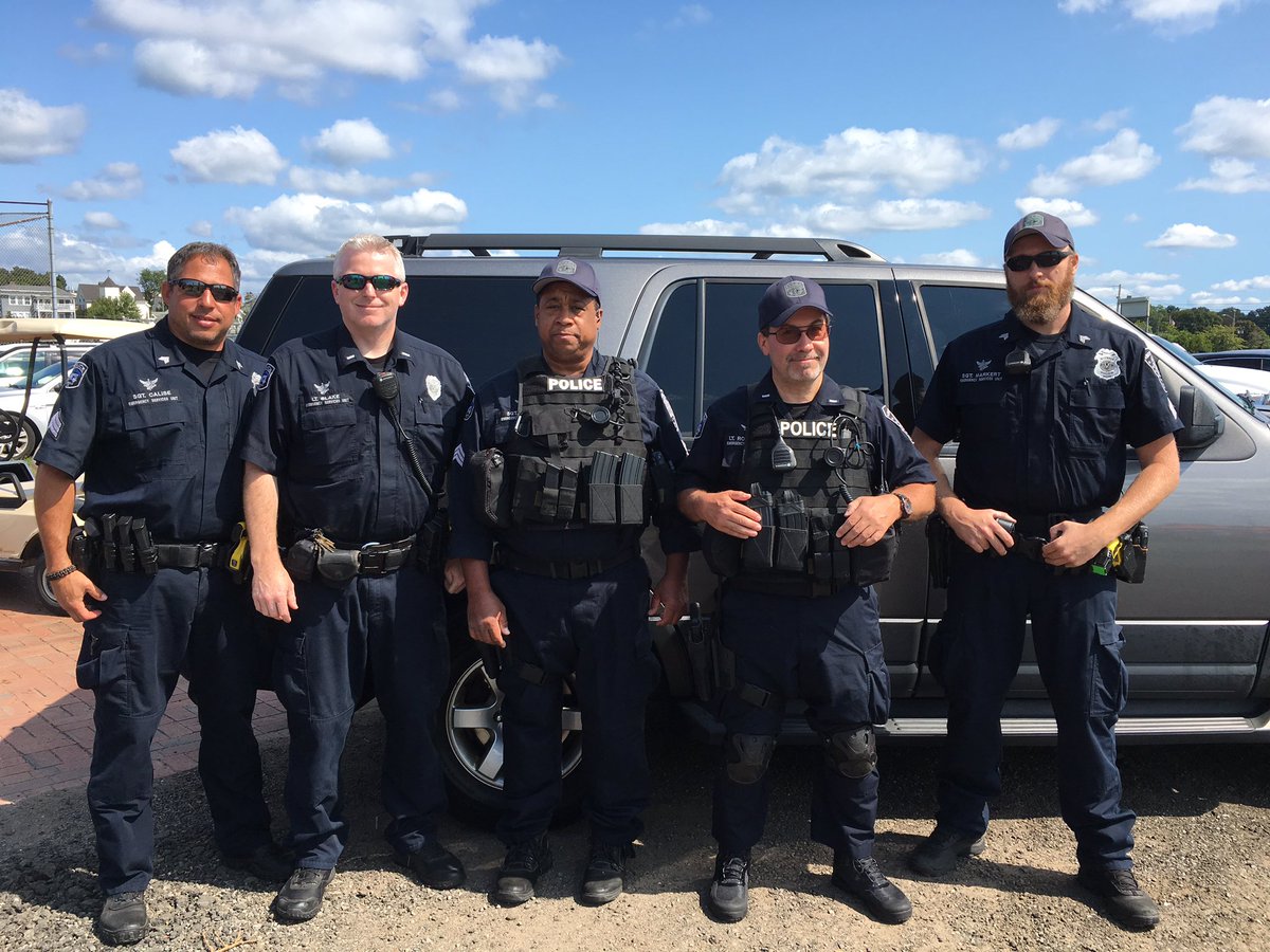 NPDCSLT's tweet photo. NPD Emergency Services Unit members at the Oyster Fest. #SafeNorwalk #NorwalksFinest #ESU #Norwalk #NPD #EmergencyServicesUnit https://t.co/631cpdTqzN