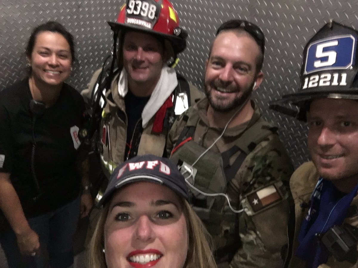 LadySelf13's tweet photo. The men and women did AMAZING today #climbforacalling! #proudfirewife https://t.co/JE2eTExR1k