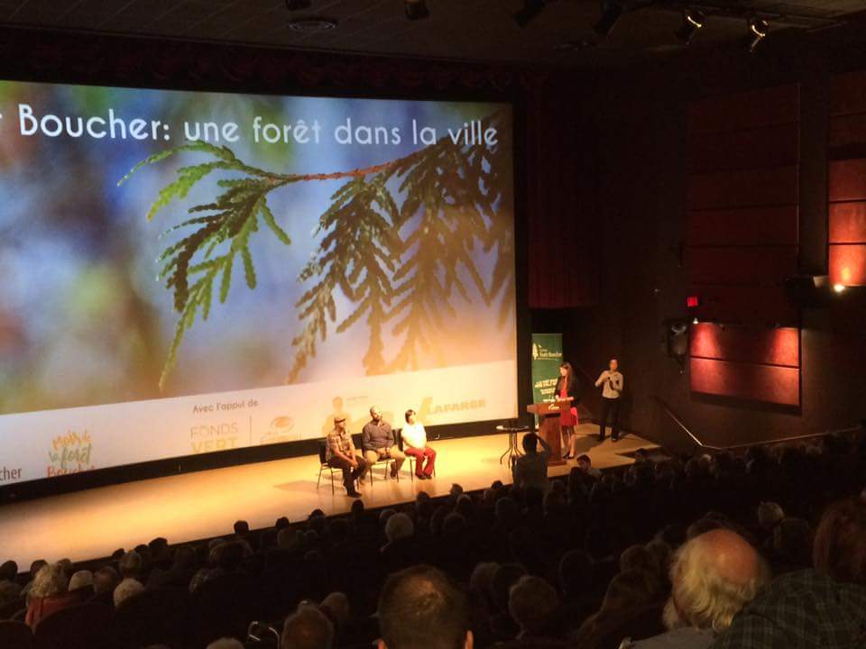 BoucherForest's tweet photo. Salle comble pour forêt Boucher hier soir au cinéma d'Aylmer! #MoisDeLaForetBoucher https://t.co/2jdVP2jzcg