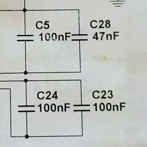facelessfx's tweet image. When apparently dubious design decisions actually make sense.

#circuitdesign #resistorsinparallel #ohmslaw #pcbde… ift.tt/2wSPzpM