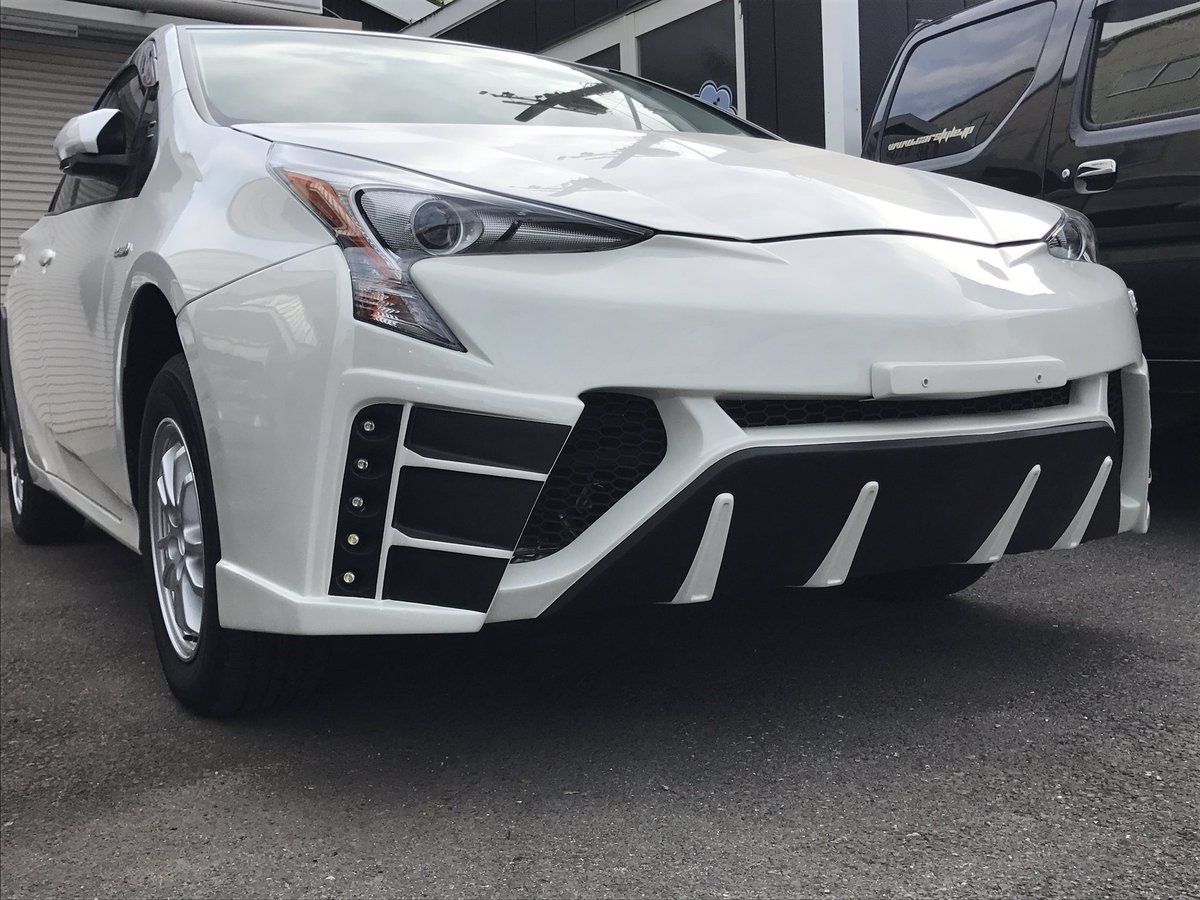 Car Style 岡田 No Twitter プリウスもリフトアップの時代 これぞ プリウスクロスオーバー