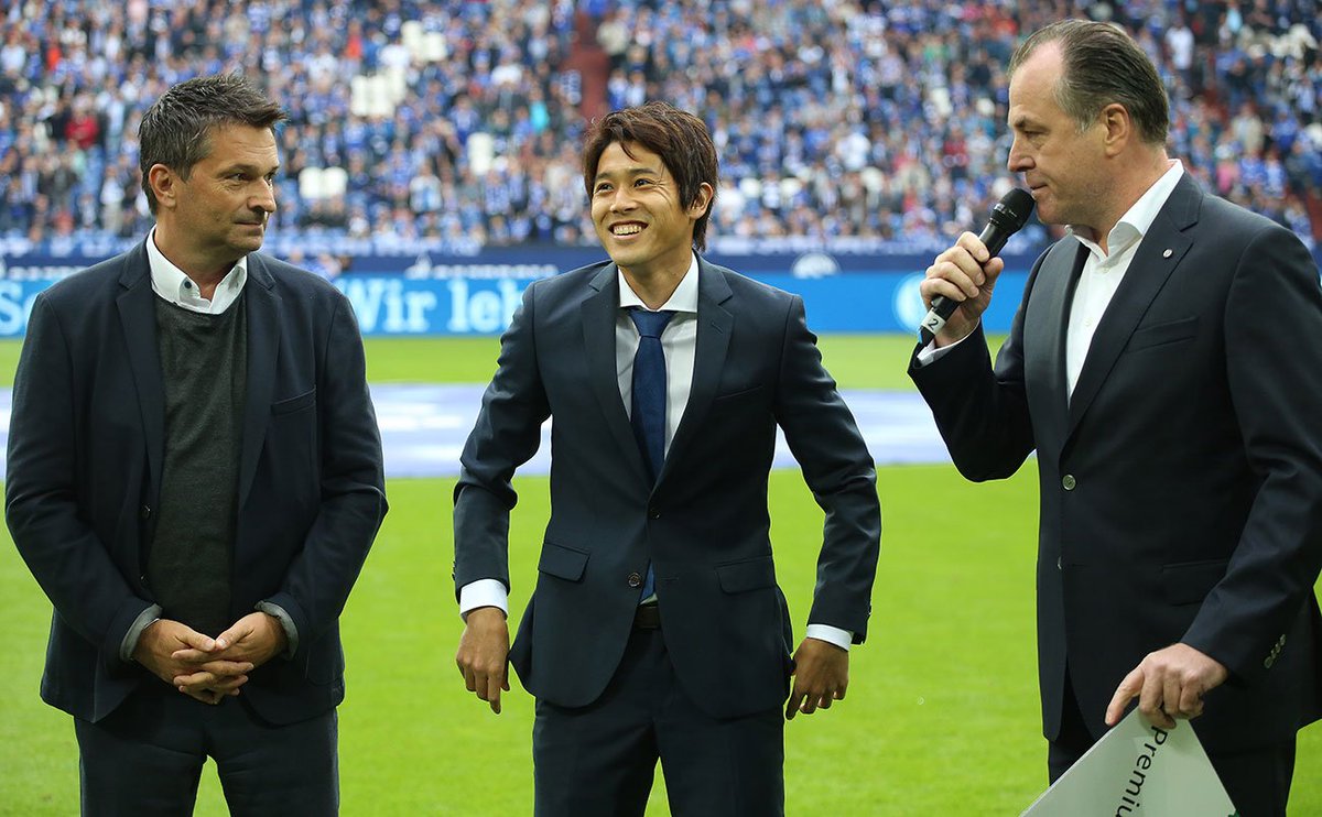 シャルケ04から愛された内田篤人選手 在籍7年間振り返りまとめ S04 2ページ目 Togetter シャルケ04から愛された内田篤人選手 在籍7年間振り返りまとめ S04 2ページ目 Togetter