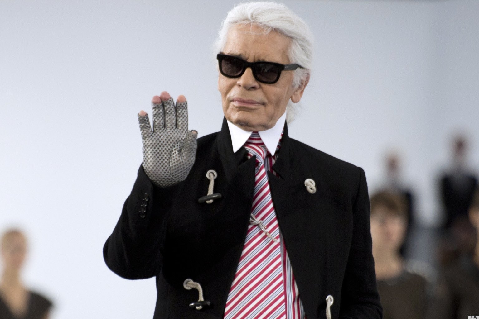 HAPPY 84th BIRTHDAY, KARL LAGERFELD! 