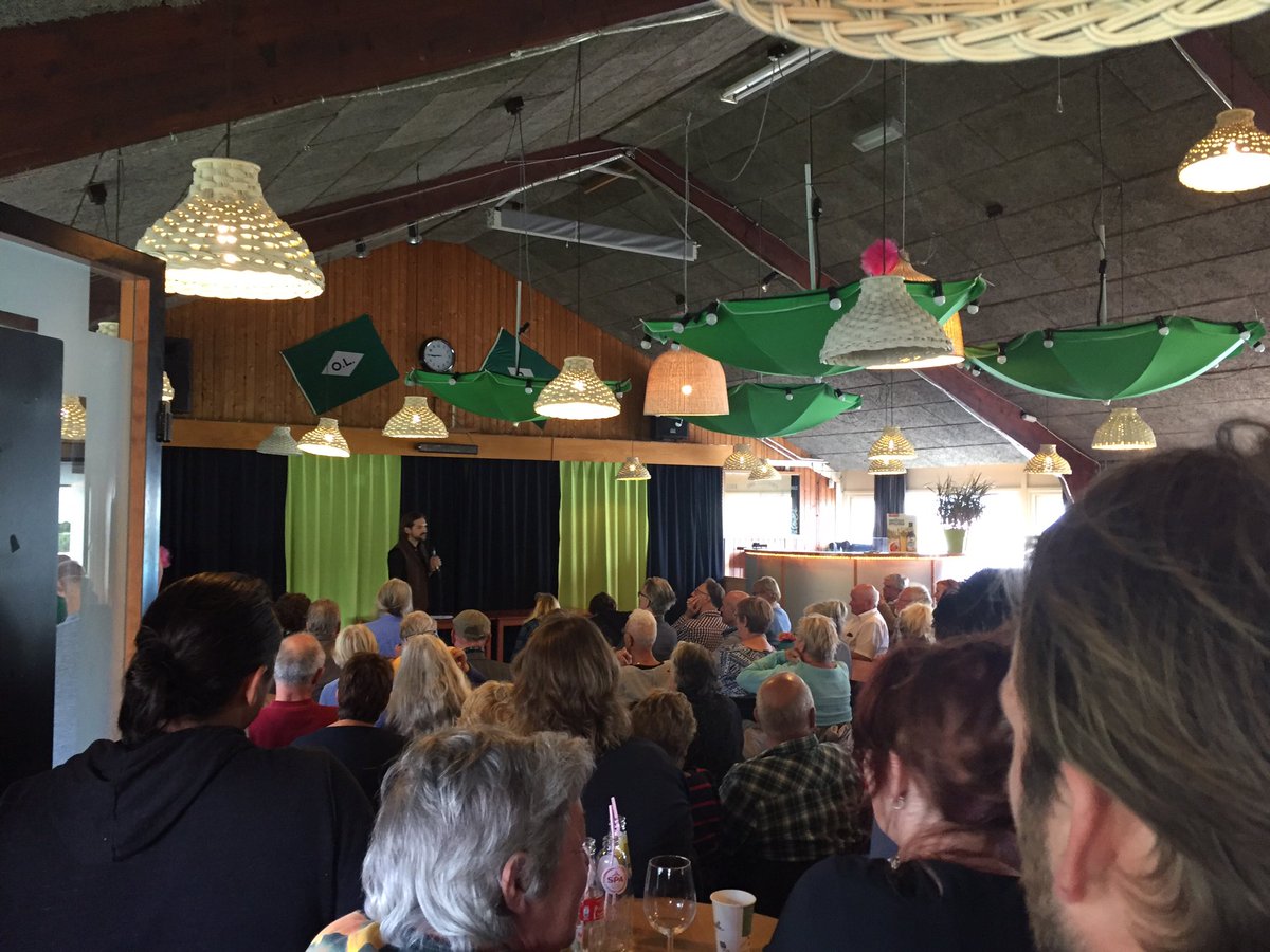 Toekomst onbekend voor volkstuinen in Amsterdam. #groenindestad. Met bevlogen sprekers als <a href="/JorritNuijens/">Night💧🔥🌪🌍</a>. Ons Lustoord, De Federatie e.a.