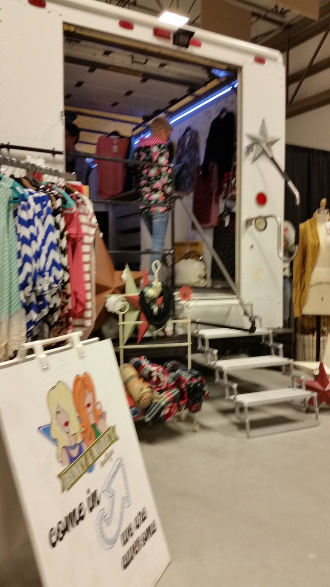 ATPMarket's tweet photo. So much to see today at #allthingsprettymarket! We're here today at Pidherney Centre until 4pm! #Shoplocal 🛍️ #reddeer #yqf #ceg3 #centralab https://t.co/pWdJqbOzqp