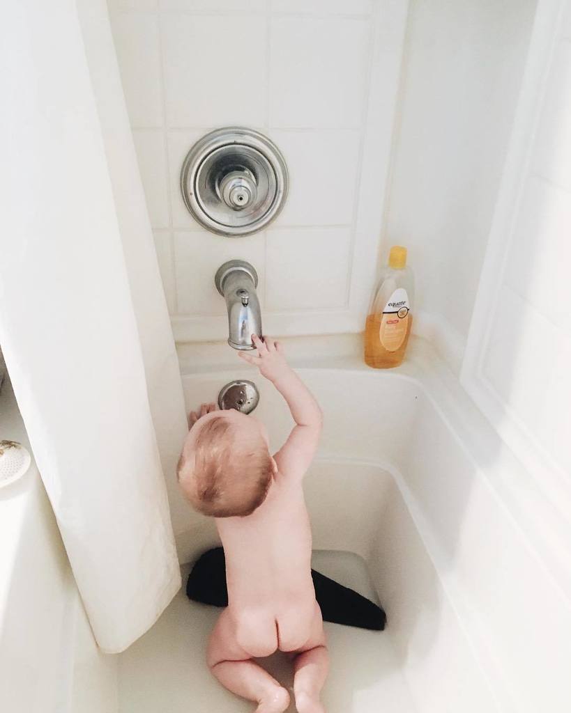 MakeupMonet's tweet photo. Sunday bum day 👶🏼 https://t.co/DD3GdgX78Z https://t.co/2AM3GFzwrg