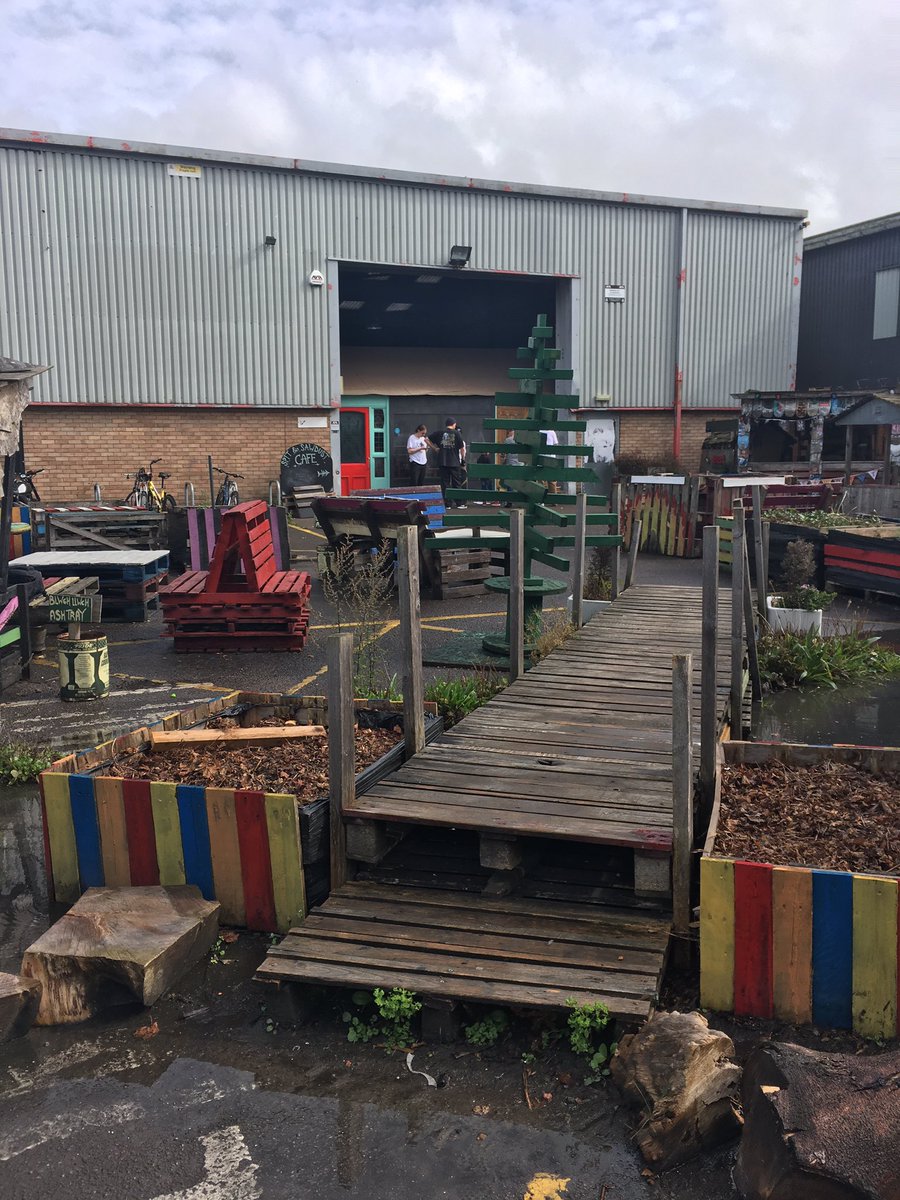 BCouncil_Wales's tweet photo. Exploring cultural spaces w/ @thBritish continues @SpitandSawdust_ NFP social ent. skate park/artist studios/gallery&amp;events space in Cardiff https://t.co/dOM9gaDmoG