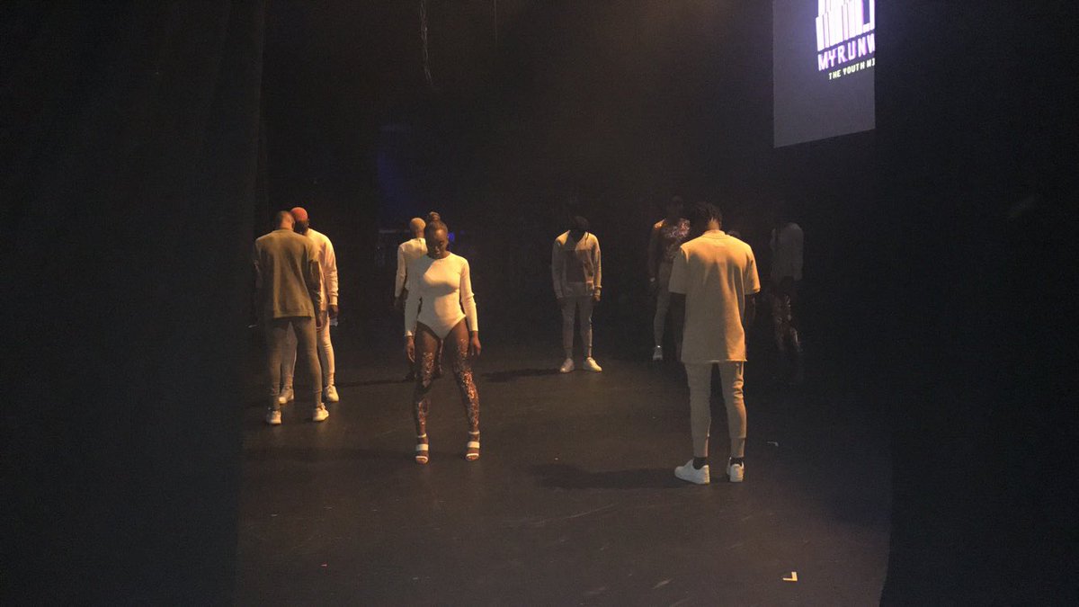 myrunwaygroup's tweet photo. #MyRunwayLDN Phidelcorp in action 🙌🏾🔥 #TYWBT https://t.co/ORRKtLeuI0