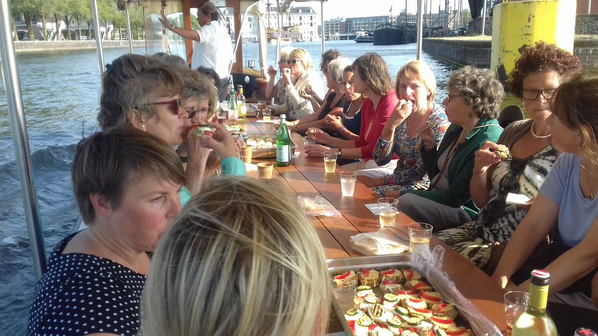 Personeels- en ondernemersverenigingenal het een en ander gepland voor 2018. inspirerende rondvaart met VanGoghExclusive is een optie