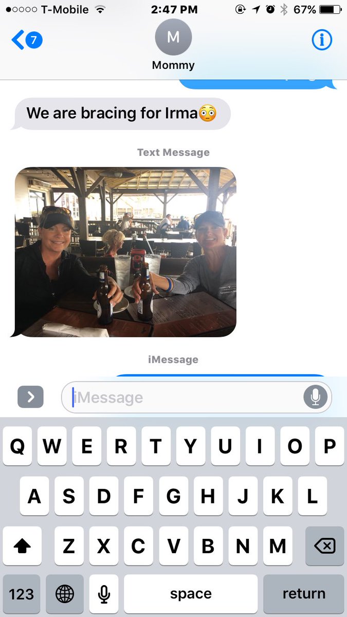 CamilleKerr13's tweet photo. Priorities #Irma2017 https://t.co/v27K0SstqL