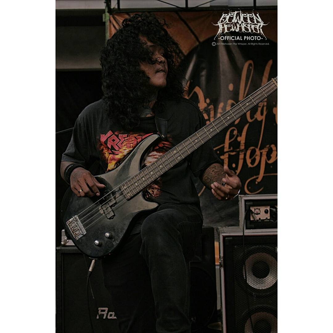 Between The Whisper On Stage At Welldone present:

BuildUpHope #1

9 September 2017