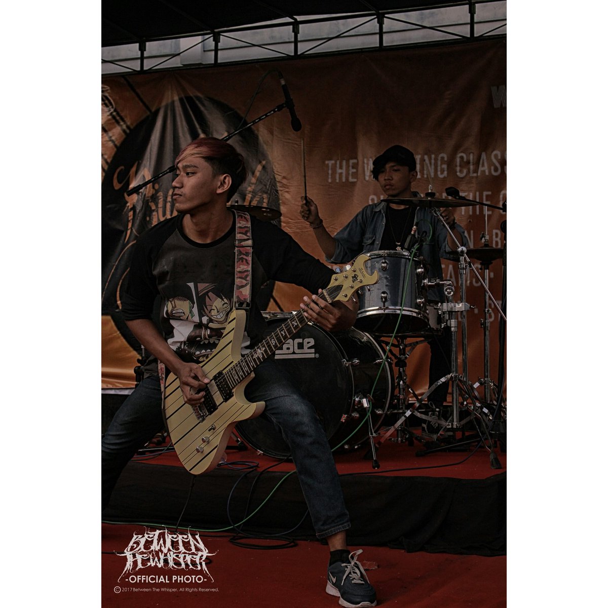 Between The Whisper On Stage At Welldone present:

BuildUpHope #1

9 September 2017