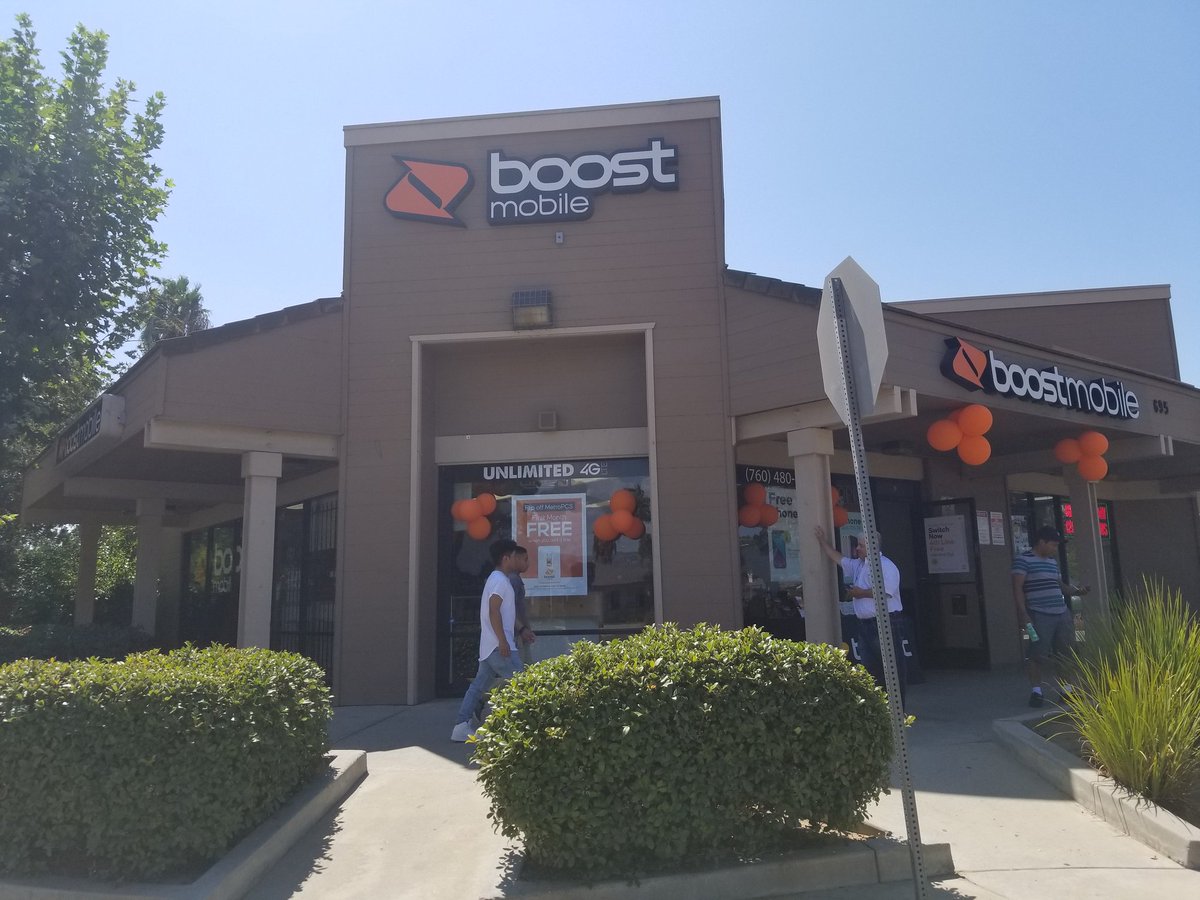 OArriagaVIP's tweet photo. #SundayFunDay Helping out Monica's awesome staff @2020mobileESD03 have a successful weekend #MarcecoOTM @SPG_PMadz @Alicia_SPG @MW_Marceco https://t.co/F3Fk9qYW98