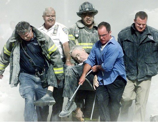 ChiefClarkeOsbo's tweet photo. My we never forget the sacrifices of so many on 9/11! https://t.co/zobqfvzXB3