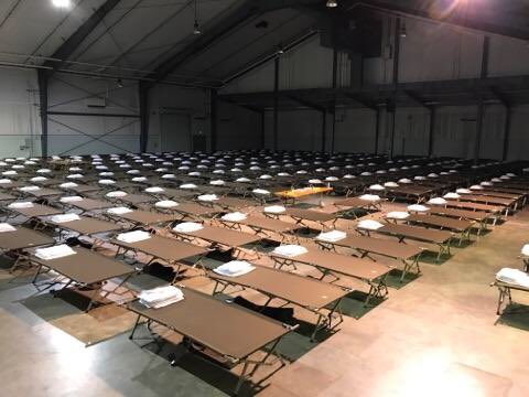 SallyThelen's tweet photo. This is what I call @DukeEnergy STRONG!! Sleeping in north FL for night #thankalineman https://t.co/FRoEC9ZyZo