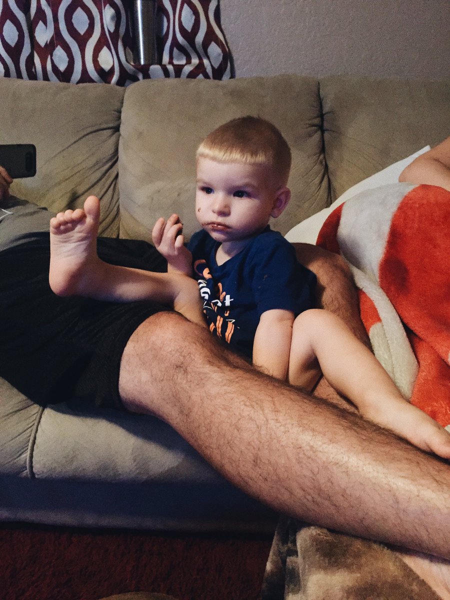 Hurricane Irma stages of grief:

(1) stuck inside + mad af.
(2) but there's snacks?
(3) and movies? ..acceptance.