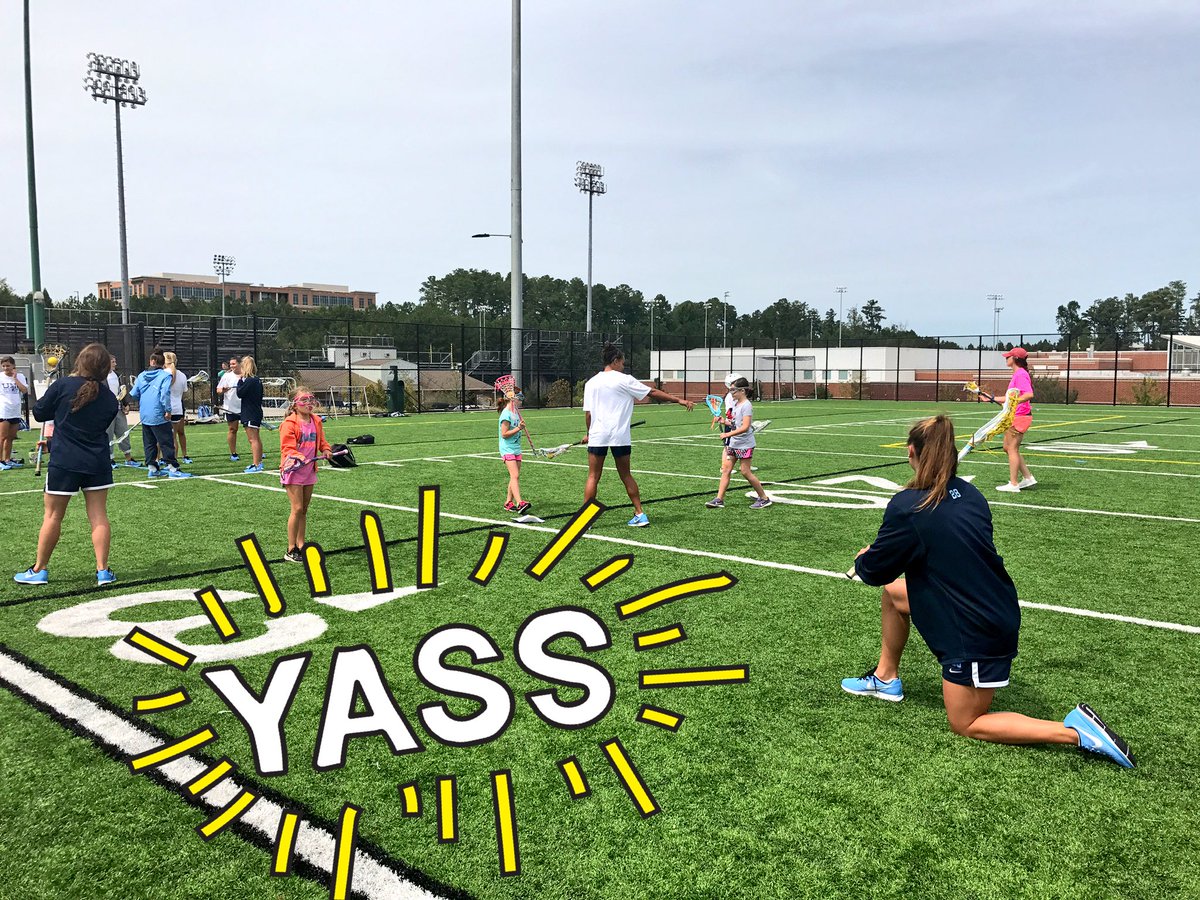 blast_lacrosse's tweet photo. What a great day of Fall Lax!Thank you @uncwlax & @ecuwlax for helping out today!The future l👀ks BRIGHT☀️for NC Lax @PlayWinWin #blastastic https://t.co/ULbMig6KkQ