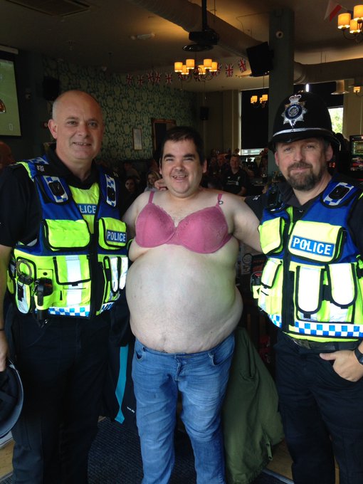 View image on Twitter