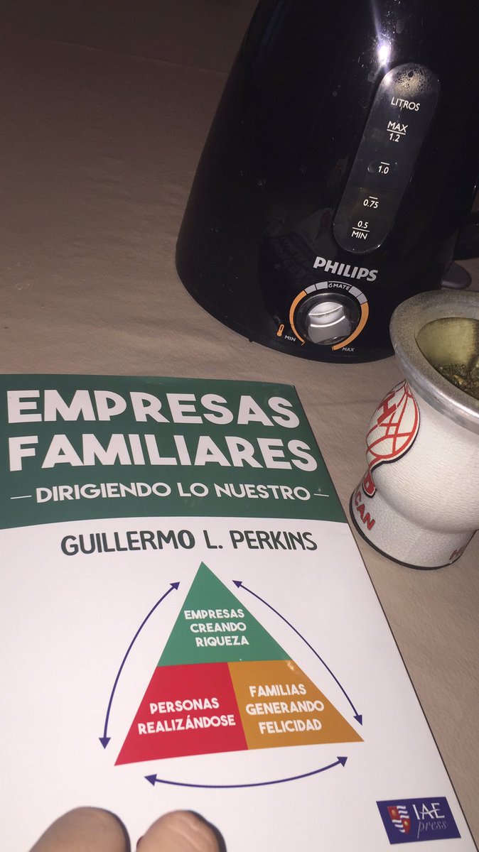 Natuela87's tweet photo. Mi domingo 🤓 📖💪❤️.. #ProximaMeta https://t.co/7wyvVo1bvA