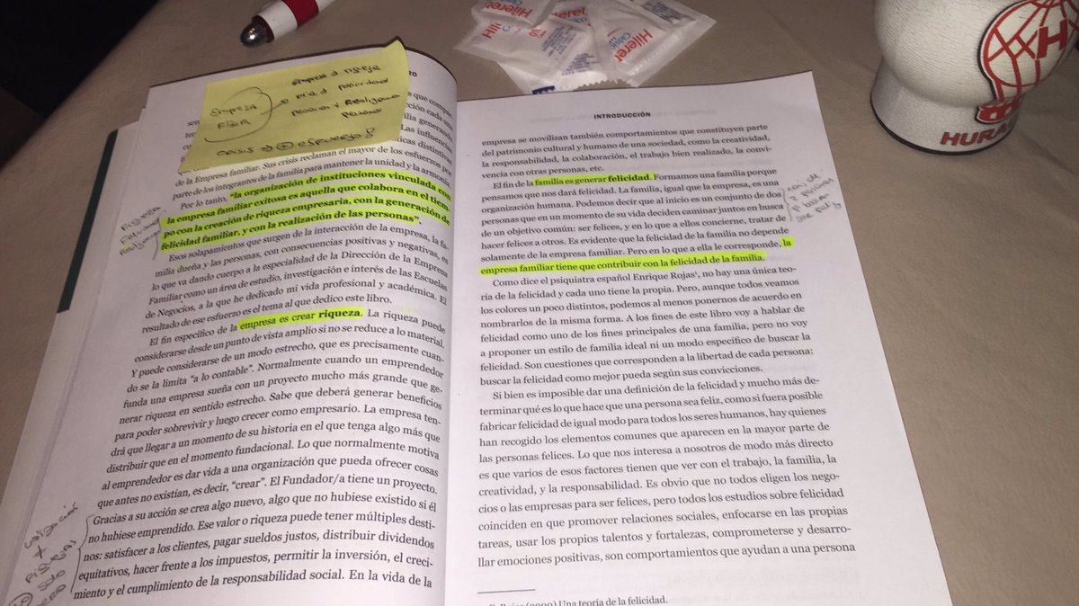 Natuela87's tweet photo. Mi domingo 🤓 📖💪❤️.. #ProximaMeta https://t.co/7wyvVo1bvA