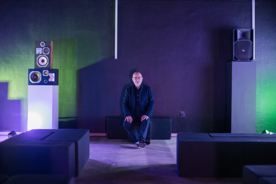 dark_shark's tweet photo. Brian Eno's installation, The Ship, will be at Miami's III Points Festival 2017 from October 13-15 #audiovisual https://t.co/2izcwmya9u https://t.co/JjGfFJUrWF