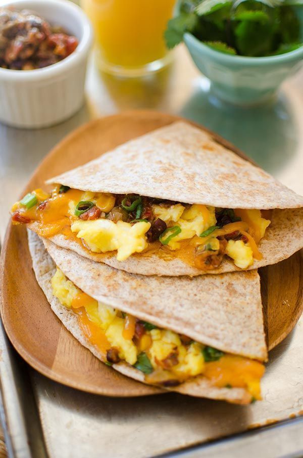 DELICIOUS - Mexican-inspired quesadillas!

Made with eggs, cheddar  black bean medley from <a href="/Miscela_Food/">Miscela</a> buff.ly/2wRbCLE #ad #recipe