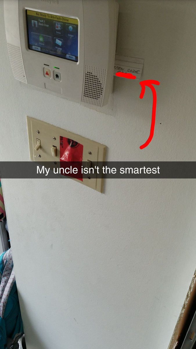 IMEI21's tweet image. As an IT professional, this bothers me to no end... 
#whatsecurity