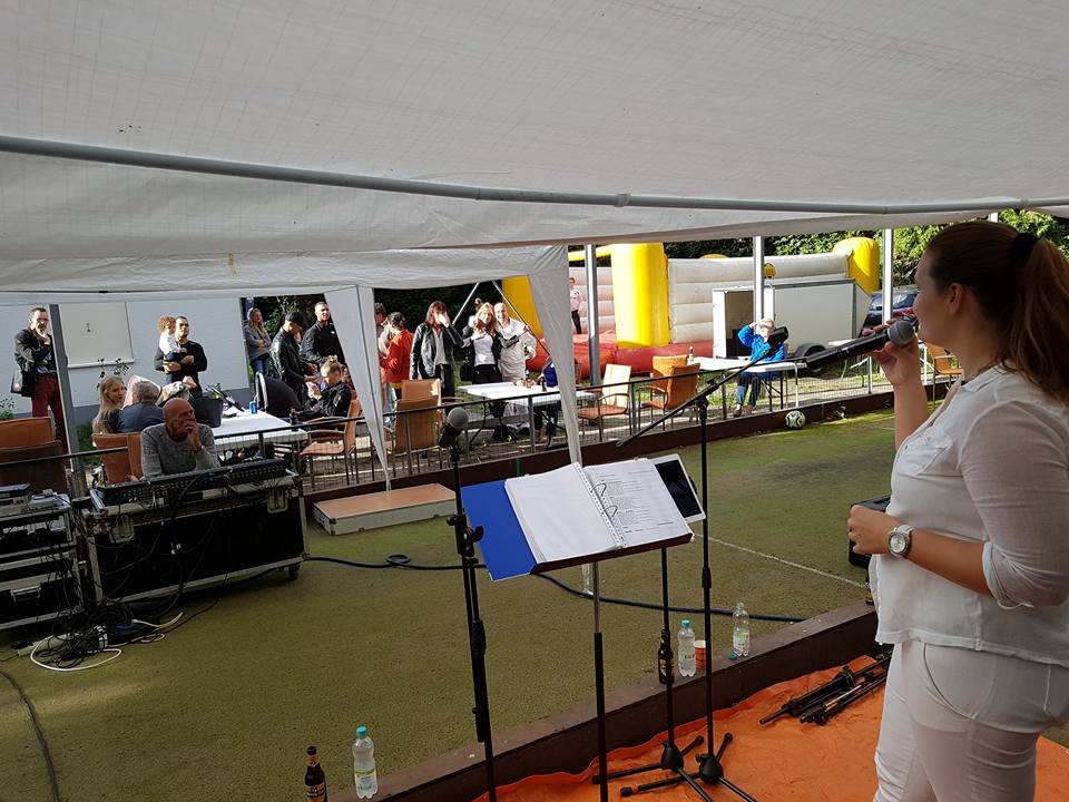 Afgelopen zaterdag een Top optreden gehad in delft aan de Bieslandsekade Buurtfeest