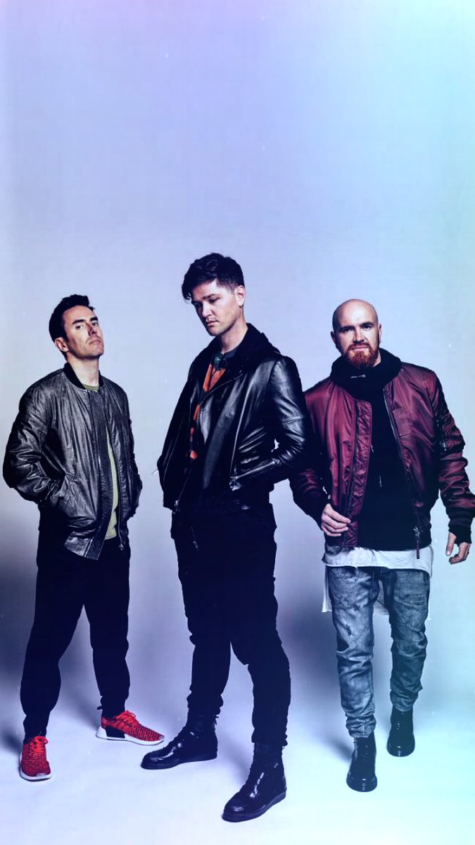 thescript_edits's tweet image. Made a few phone wallpapers
hope you&apos;ll like them :)
@thescript @TheScript_Danny